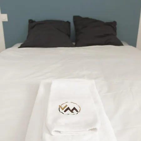 Apartamento De L'unesco De Blaye- Spacieux & Confort - 2