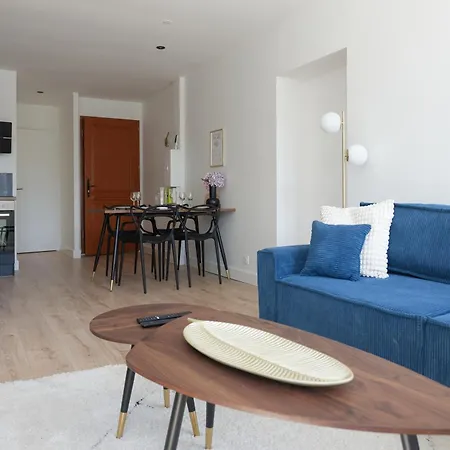 Apartment De L'unesco De Blaye- Spacieux & Confort - 2 *